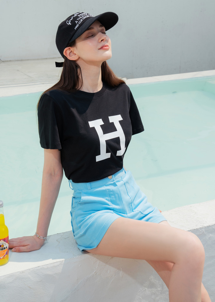 HAINT H 로고 크롭 티셔츠_Black